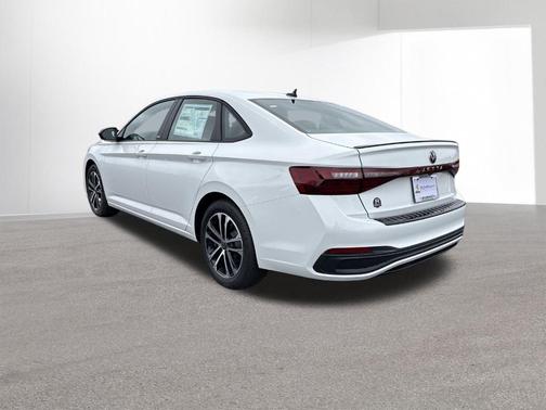 Pure White 2026 Volkswagen Jetta 1.5T Sport