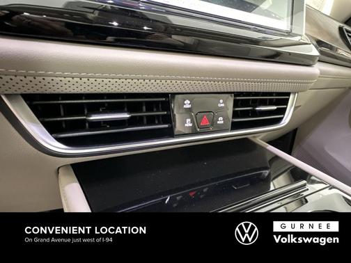 2025 Volkswagen Atlas 2.0T SE
