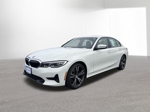 Alpine White 2022 BMW 330 330i xDrive