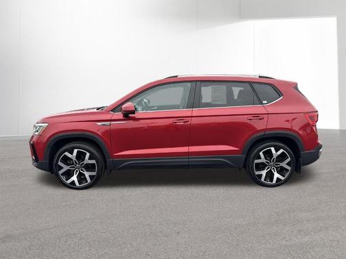 Kings Red 2023 Volkswagen Taos 1.5T SEL