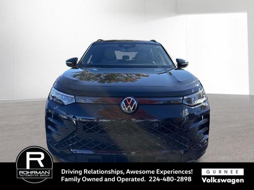 2025 Volkswagen Tiguan 2.0T SE R-Line Black