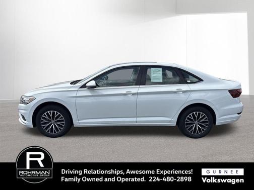 Pure White 2021 Volkswagen Jetta 1.4T SE