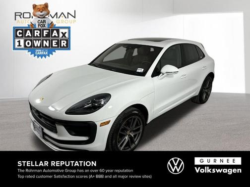 2023 Porsche Macan Base