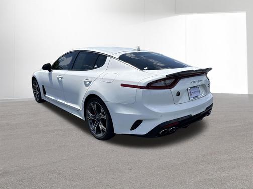 Snow White Pearl 2020 Kia Stinger GT