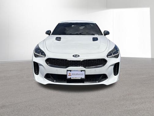 Snow White Pearl 2020 Kia Stinger GT