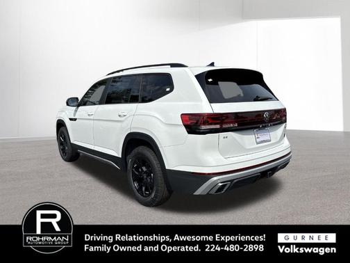 2025 Volkswagen Atlas 2.0T Peak Edition