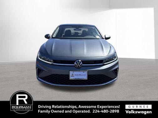 Platinum Gray Metallic 2026 Volkswagen Jetta 1.5T SE