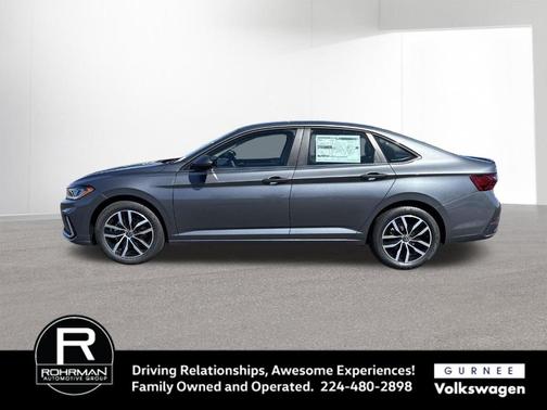 Platinum Gray Metallic 2026 Volkswagen Jetta 1.5T SE
