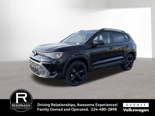 Deep Black Pearl Effect 2026 Volkswagen Taos 1.5T SE Black