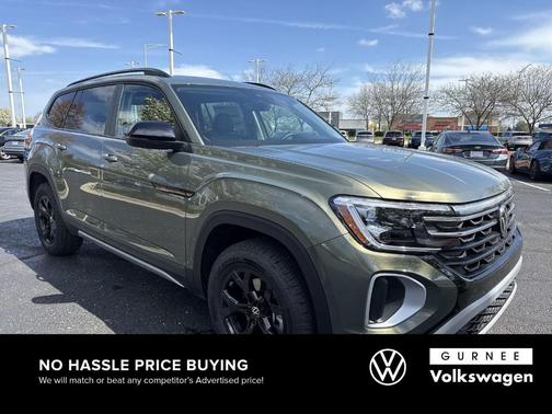 2025 Volkswagen Atlas 2.0T Peak Edition