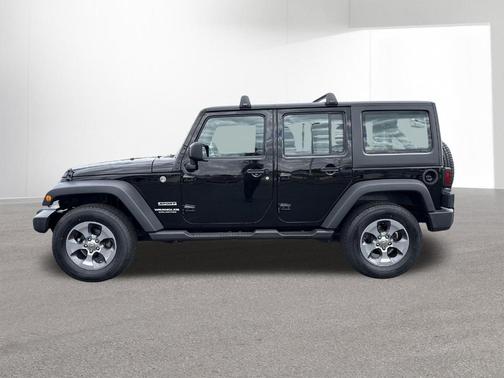 Black Clearcoat 2017 Jeep Wrangler Unlimited Sport
