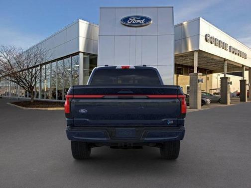 2025 Ford F-150 Lightning LARIAT