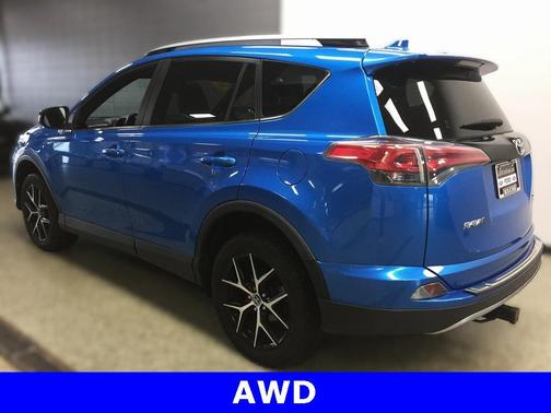 2017 Toyota RAV4 SE