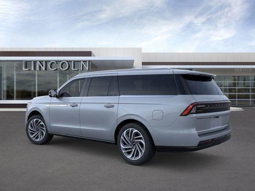 2025 Lincoln Navigator L Reserve