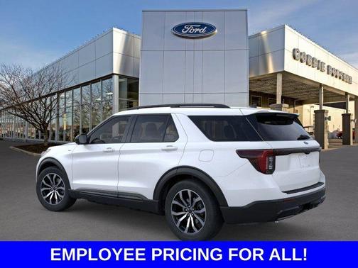 Star White 2026 Ford Explorer ST-Line