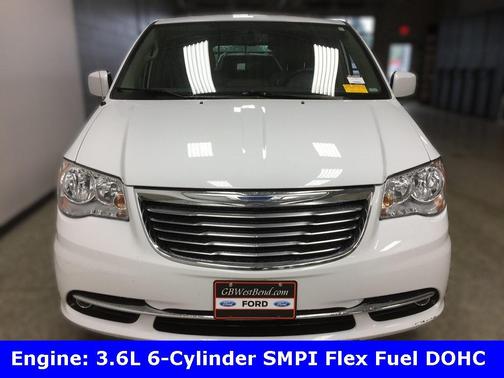 2015 Chrysler Town & Country Touring