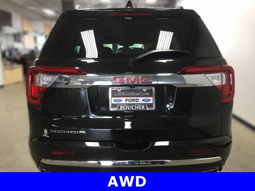 2022 GMC Acadia Denali