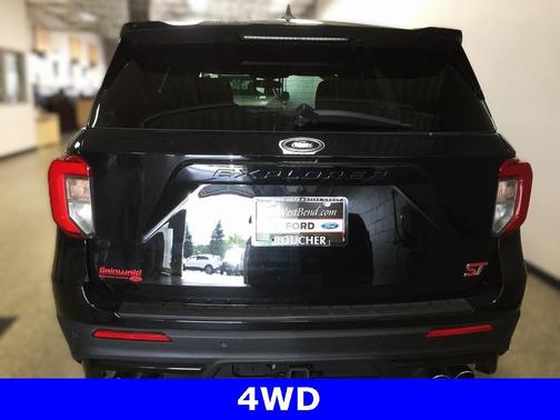2022 Ford Explorer ST