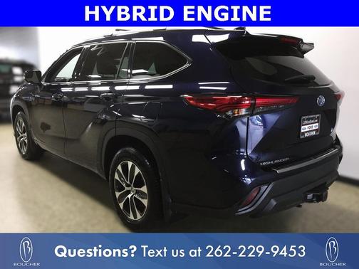 2022 Toyota Highlander Hybrid XLE