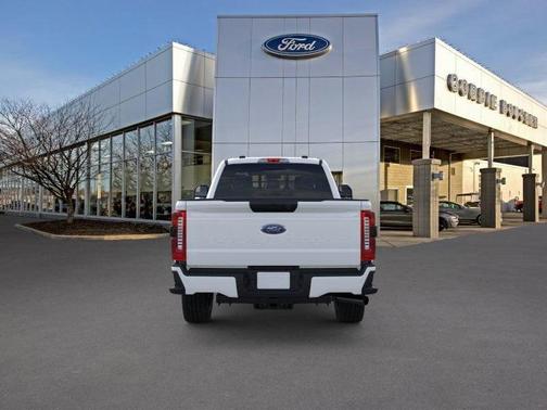 2025 Ford F-250 XL