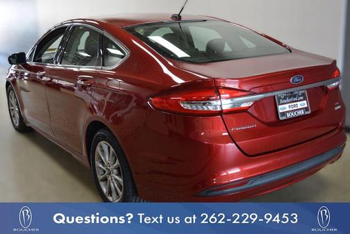 Ruby Red Metallic Tinted Clearcoat 2017 Ford Fusion SE