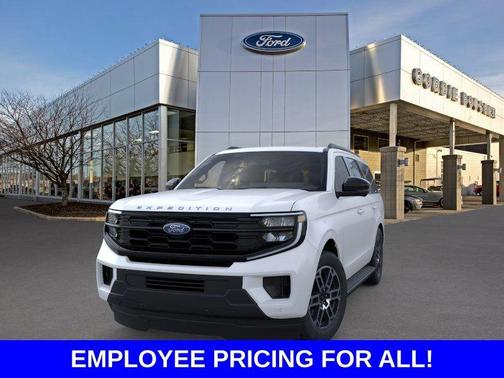 Star White 2026 Ford Expedition Active