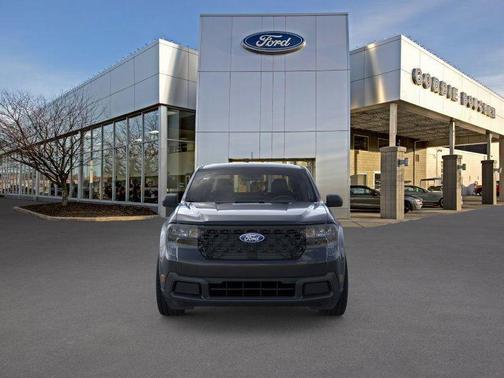 Shadow Black 2025 Ford Maverick XLT