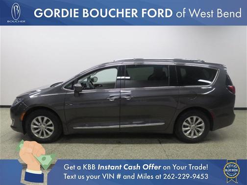 2019 Chrysler Pacifica Touring-L