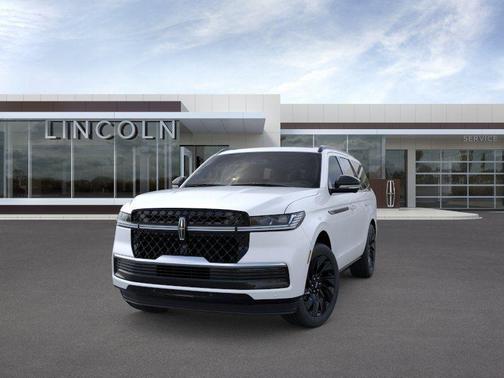 Star White 2026 Lincoln Navigator Reserve