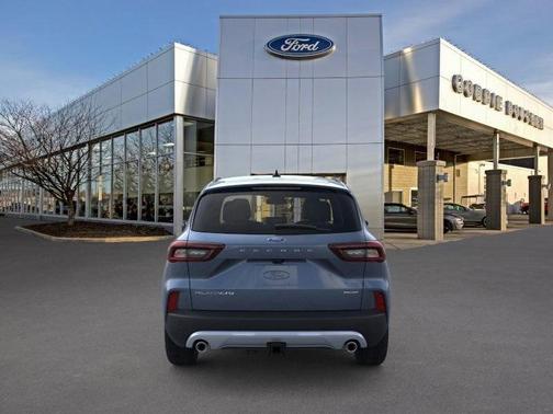 2026 Ford Escape Platinum