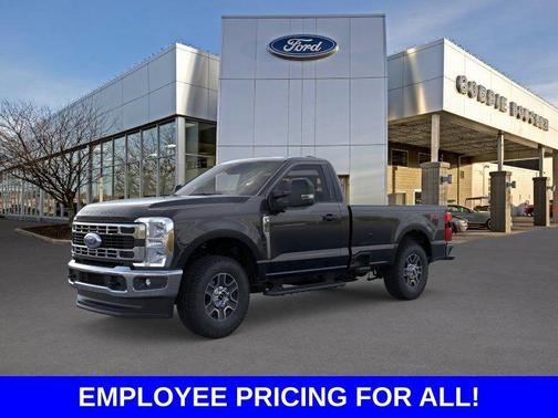 Agate Black Metallic 2025 Ford F-350 XLT
