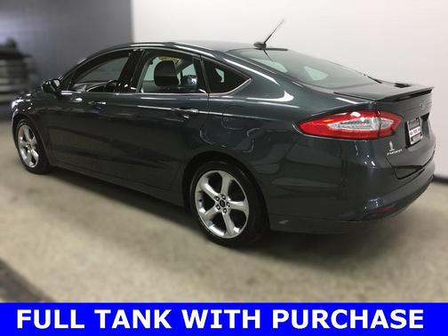 2015 Ford Fusion SE