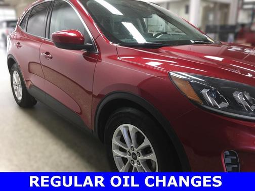 2020 Ford Escape SE