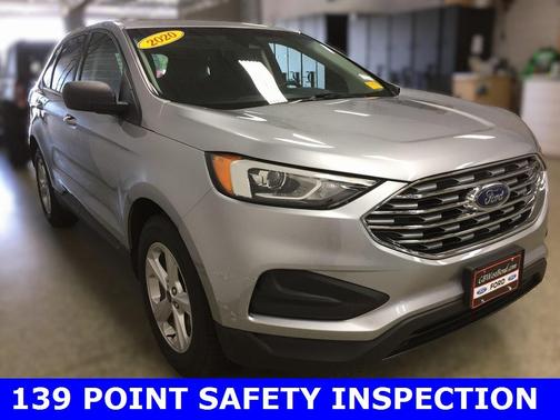 2020 Ford Edge SE