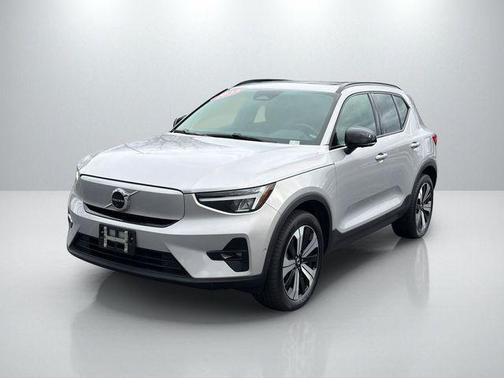 2023 Volvo XC40 Recharge Pure Electric Twin Plus