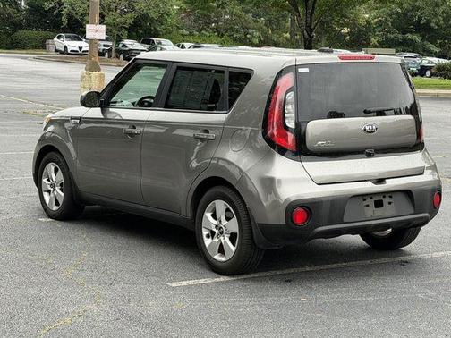 Titanium Gray 2018 Kia Soul Base
