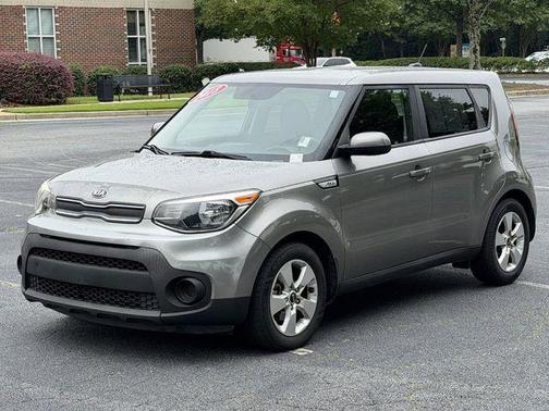 Titanium Gray 2018 Kia Soul Base