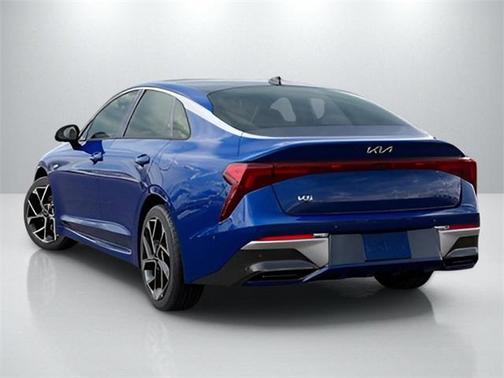 2025 Kia K5 EX