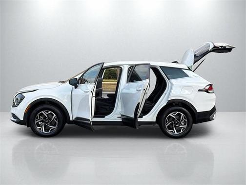 2025 Kia Sportage LX