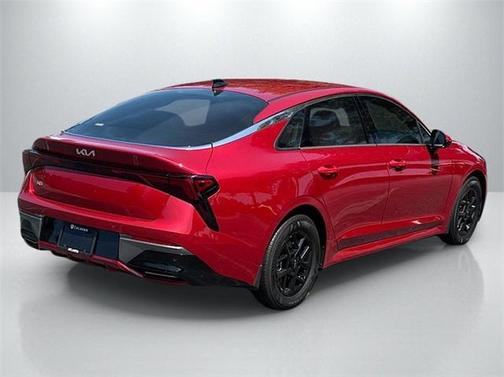 2025 Kia K5 LXS