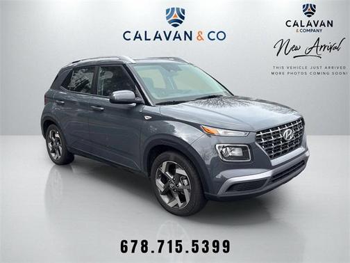 2024 Hyundai VENUE SEL