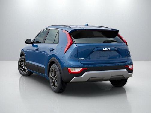 Mineral Blue 2025 Kia Niro EX