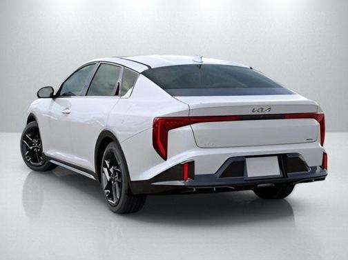 2025 Kia K4 GT-Line Turbo
