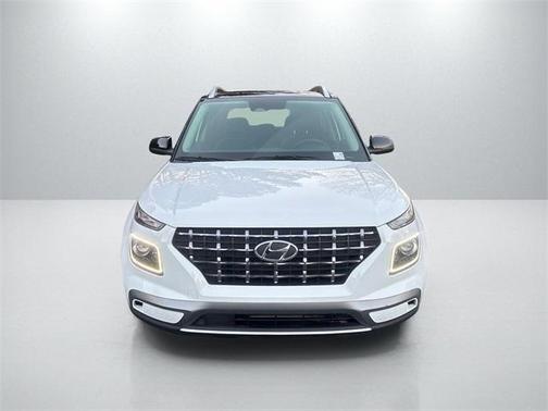2024 Hyundai VENUE Limited