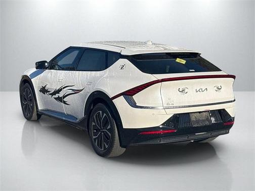 2024 Kia EV6 Wind