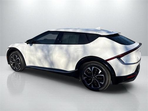 2024 Kia EV6 Wind
