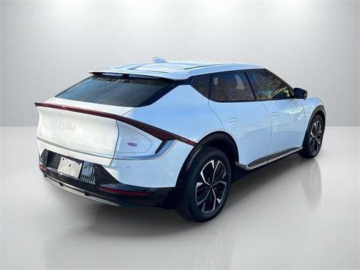2024 Kia EV6 Wind