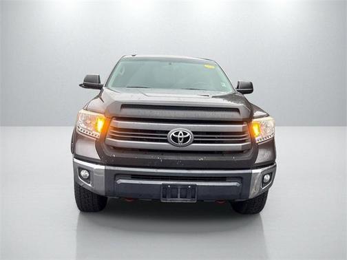 2015 Toyota Tundra SR5