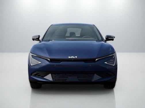 2025 Kia EV6 Light Long Range