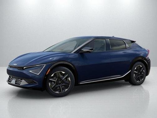 2025 Kia EV6 Light Long Range